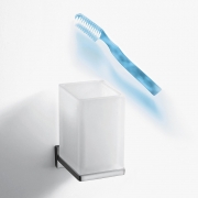 Стакан для зубных щеток Colombo Design Look B1602.RRO Белый матовый хром-1