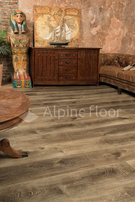 Виниловый ламинат Alpine Floor Premium XL ECO 7-9 Дуб коричневый 1524х180х8 мм