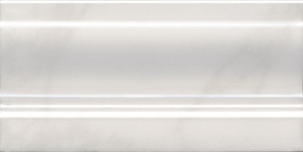 Керамический плинтус Kerama Marazzi Висконти белый FMD020 10х20 см керамический плинтус kerama marazzi параллель беж светлый 10х20 см