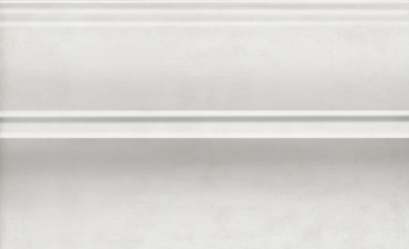 Керамический плинтус Kerama Marazzi Левада серый светлый глянцевый FMB026 15х25 см
