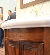 Комплект мебели для ванной Opadiris Лоренцо 60 Светлый орех со светильником Рустика Бронза-3
